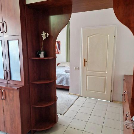 White House Aparthotel Balti Ngoại thất bức ảnh
