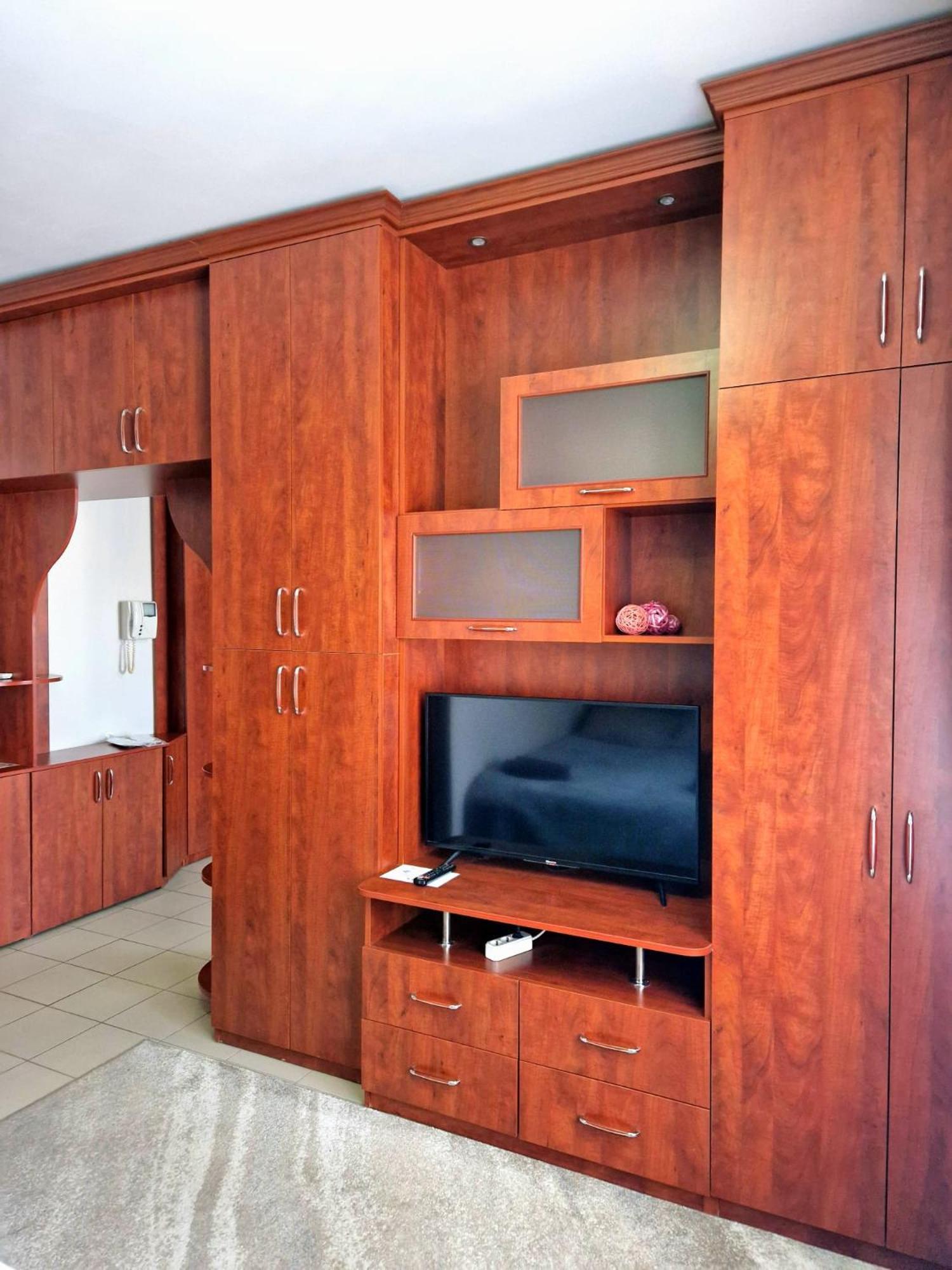 White House Aparthotel Balti Ngoại thất bức ảnh